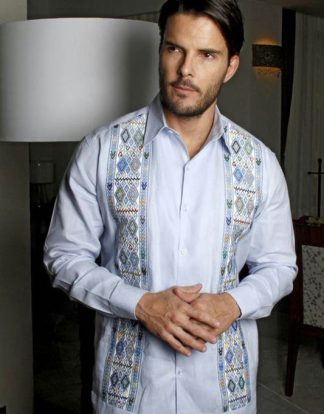 GUAYABERA LINO CON APLIQUE SABINES